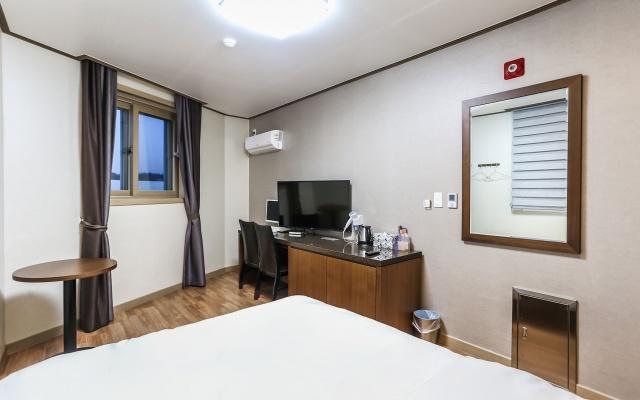 Hyundai Motel Kangnung Exteriér fotografie